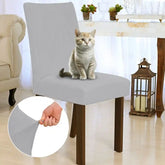 Foto vitrine capa para cadeira suede cinza claro
